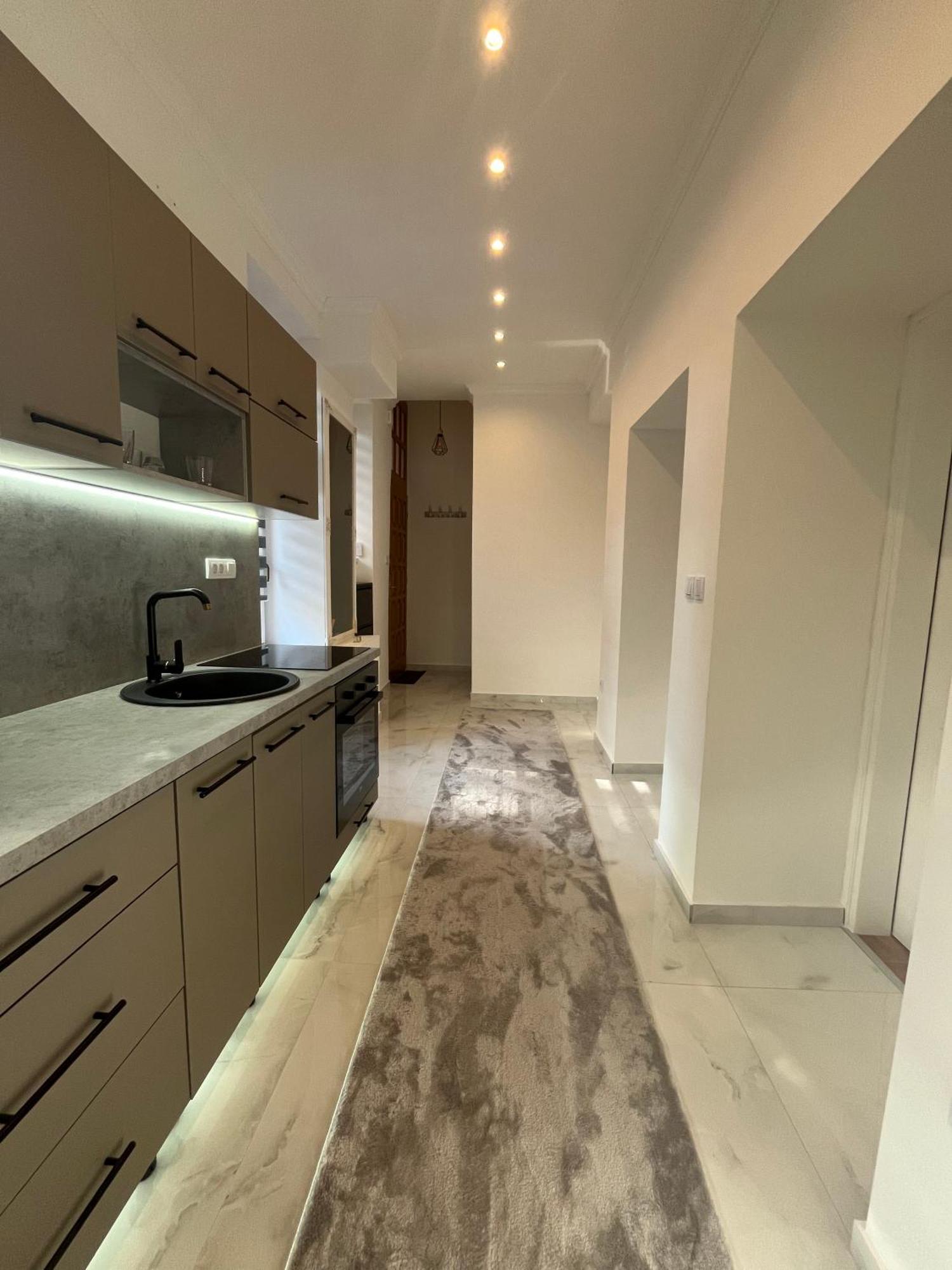 Sarajevo Luxury Apartment - 50 M From Old Sarajevo Clock Tower ภายนอก รูปภาพ