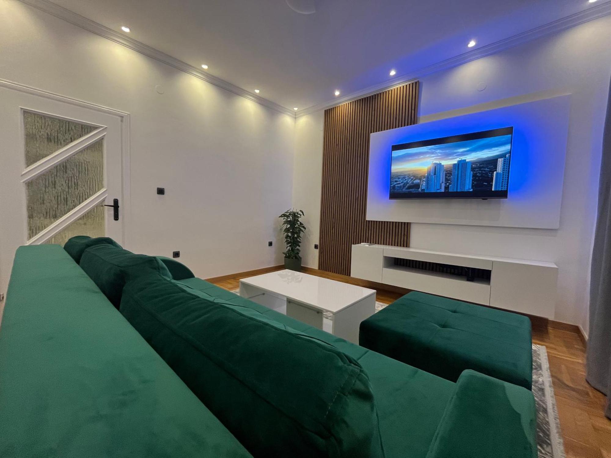Sarajevo Luxury Apartment - 50 M From Old Sarajevo Clock Tower ภายนอก รูปภาพ